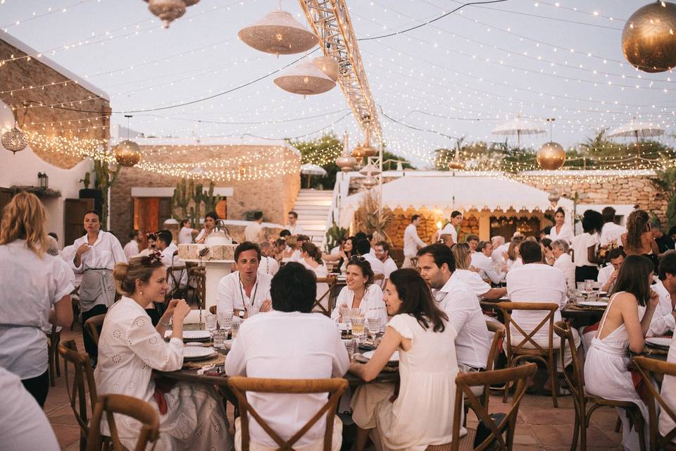 Banquete de boda en Ibiza