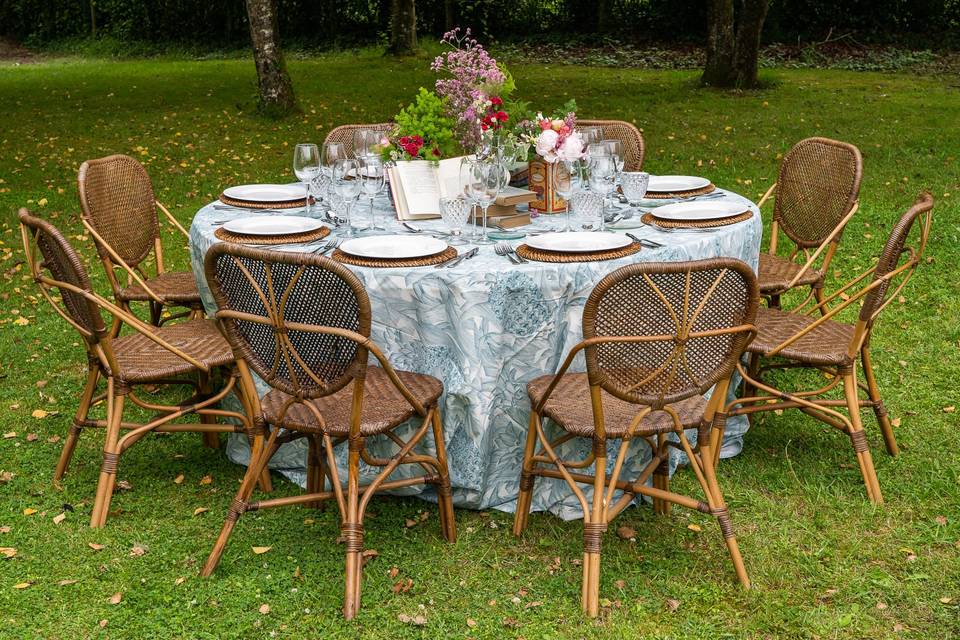 Montaje de mesa de boda