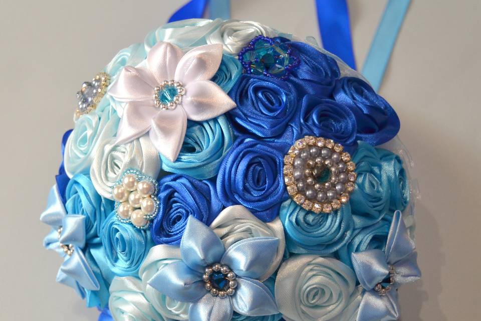 Bouquet de novia tonos azules