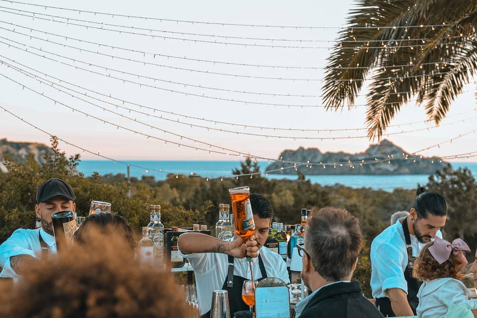 Wedding bar