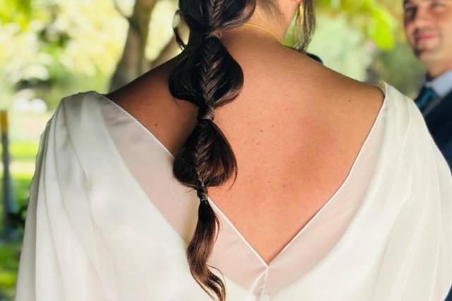 Novia Itsaso  con su coleta