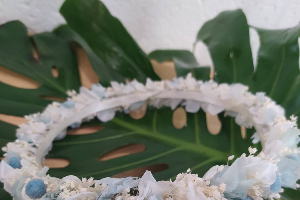 Corona de flores para el pelo