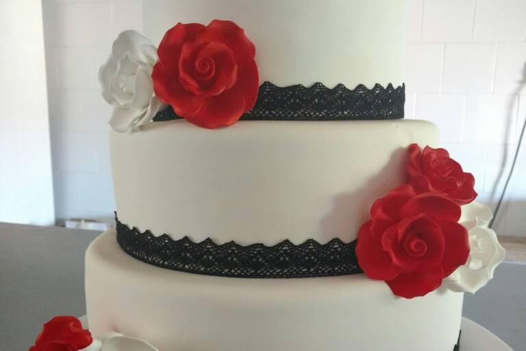 Fondant roja y negra