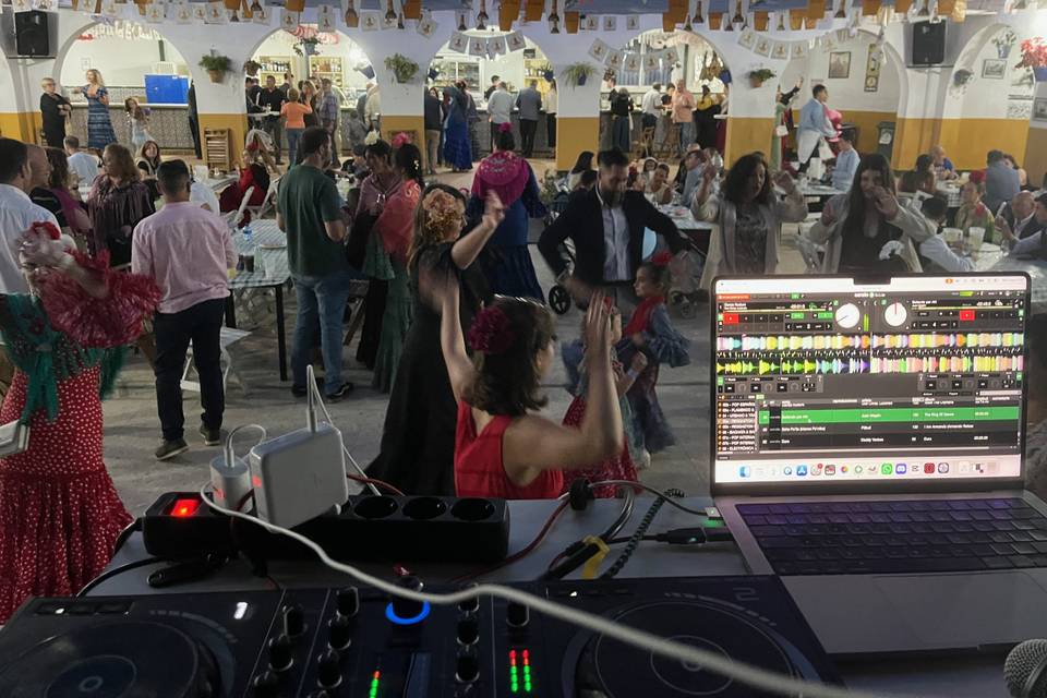 Haciendo bailar a todos