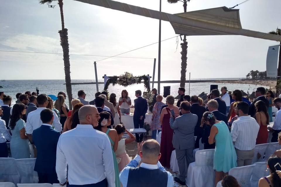 Boda frente al mar