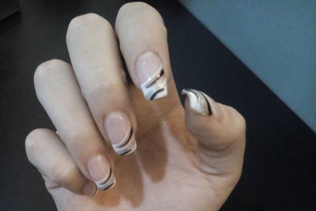 Uñas acrílicas