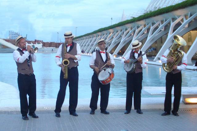 Nova Dixieland Band