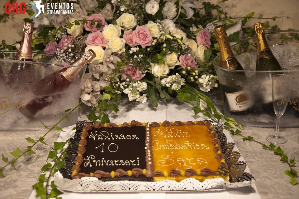 Pasteles de Bodas y Cata Vino