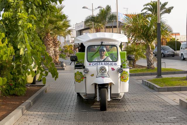 Sweet tours - Tuk tuk