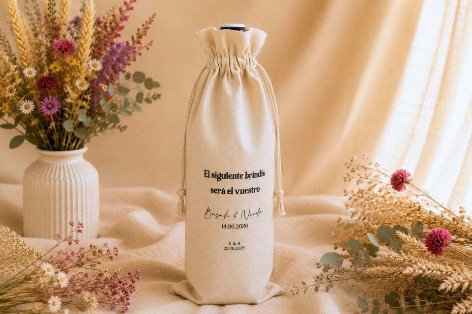 Estuche y Etiqueta de Vino
