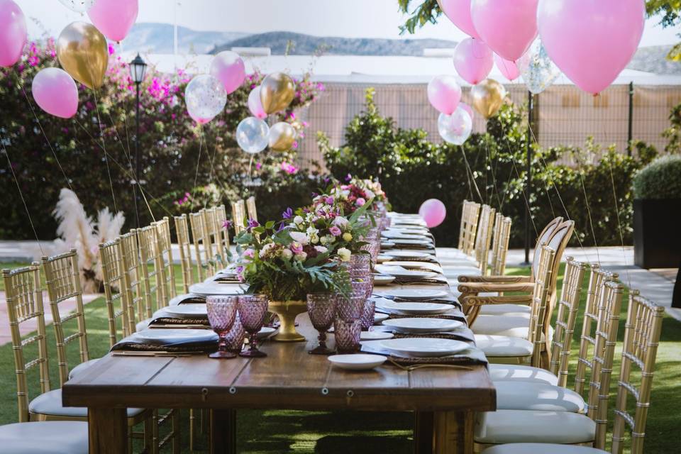 Mesas de boda con globos
