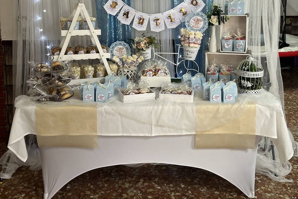 Mesa de chuches bautizo