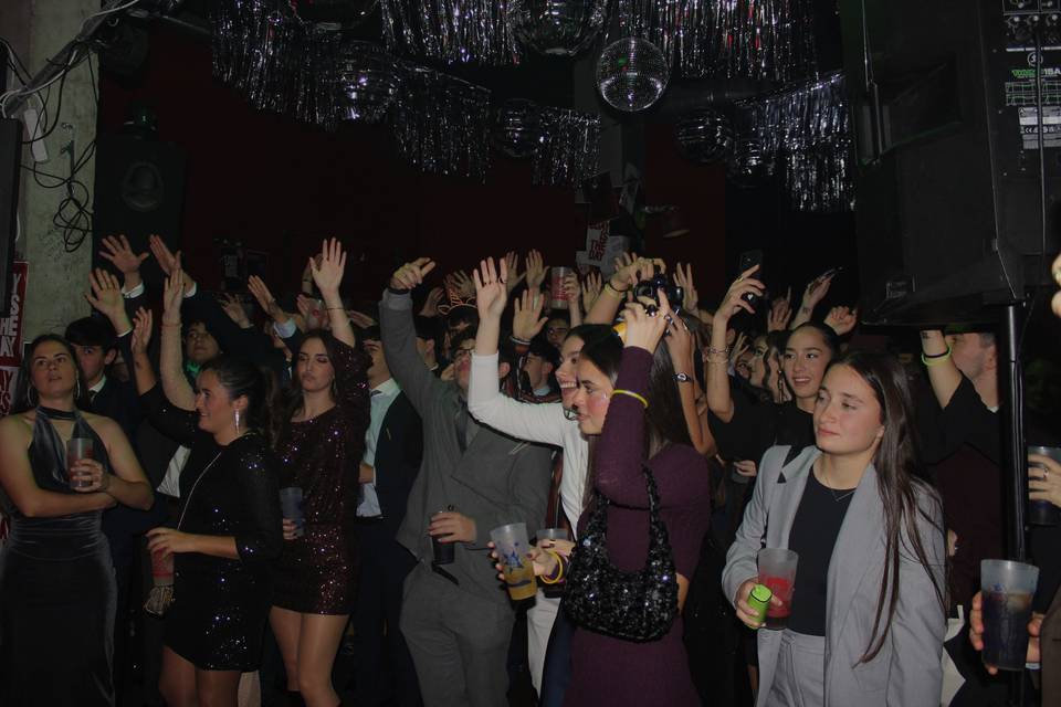 Gente de fiesta