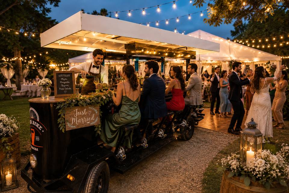 Atardecer y evento en carpa