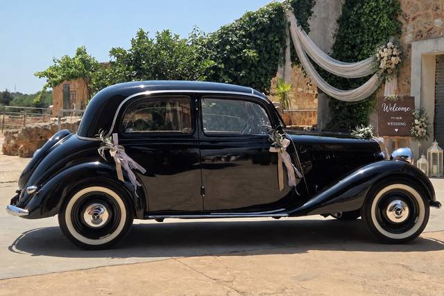 Mercedes Benz 170V Lateral