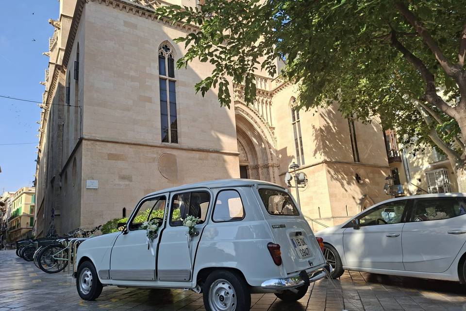 Llegada a la iglesia
