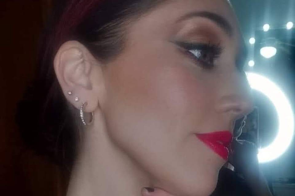 Makeup classic