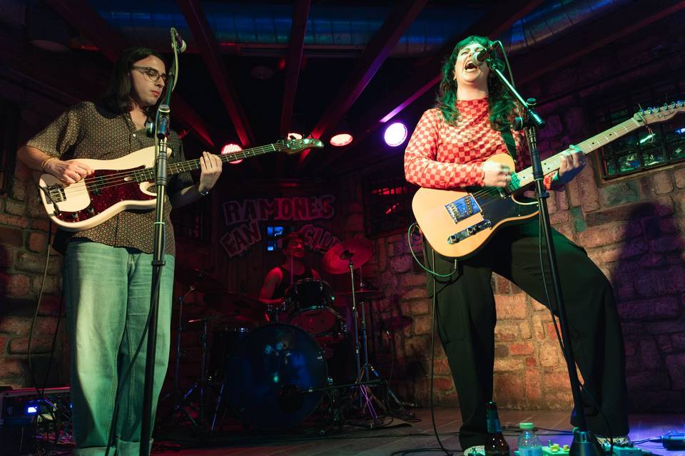 Concierto en Sala Revólver