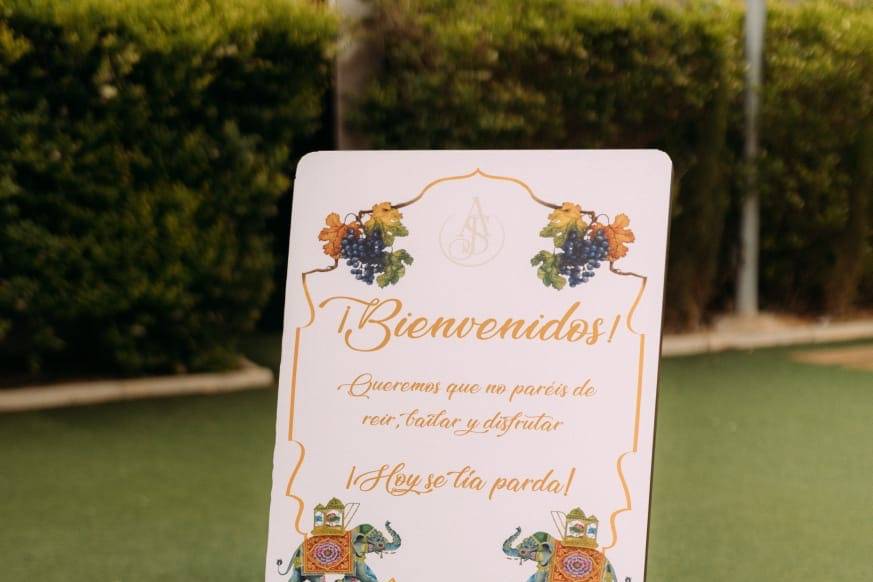 Cartel de bienvenida