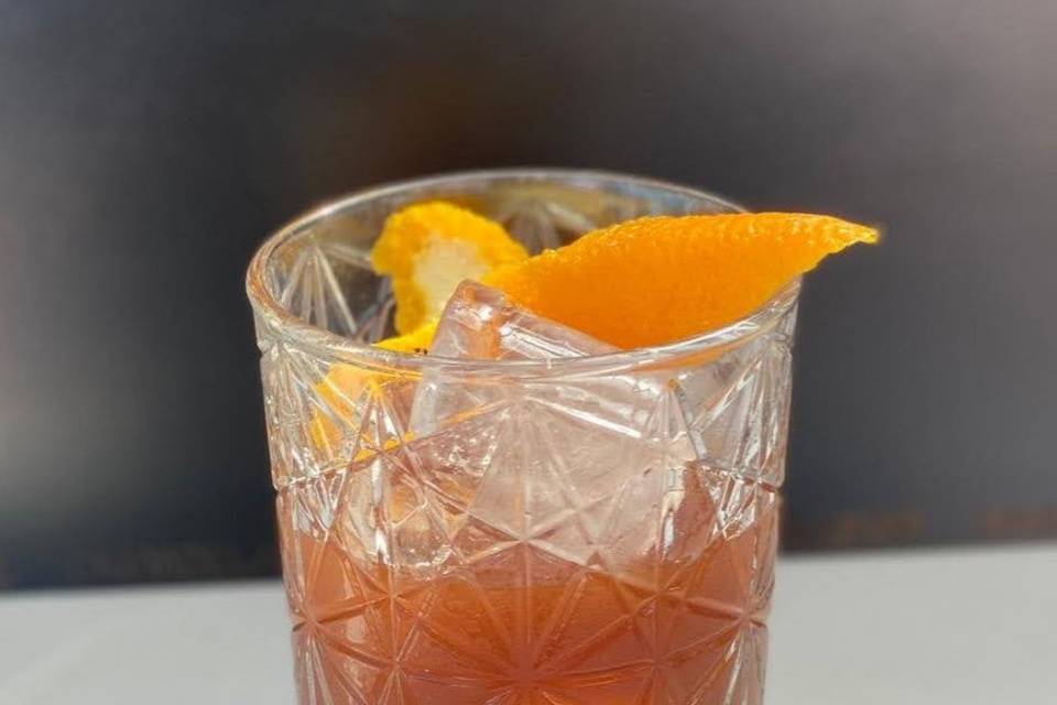 Apothek Cocktail Bar