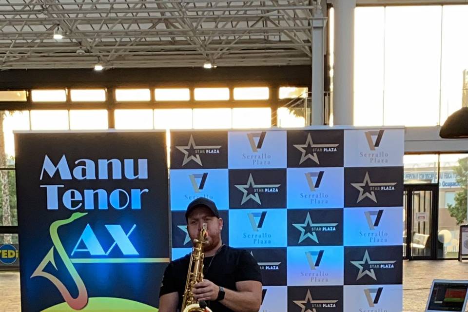 Actuación en Serrallo plaza