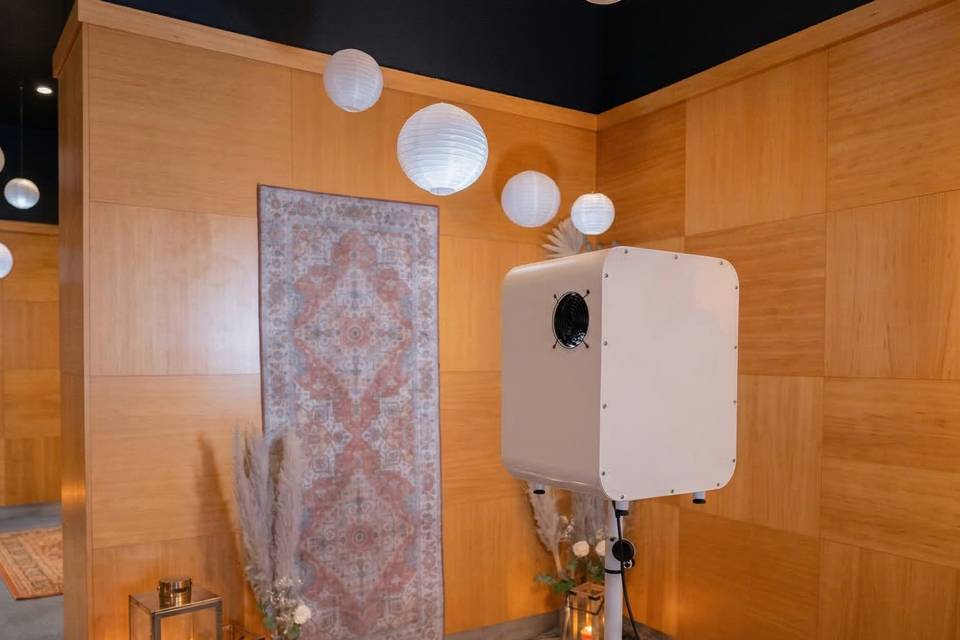 Fotomatón en interior con deco