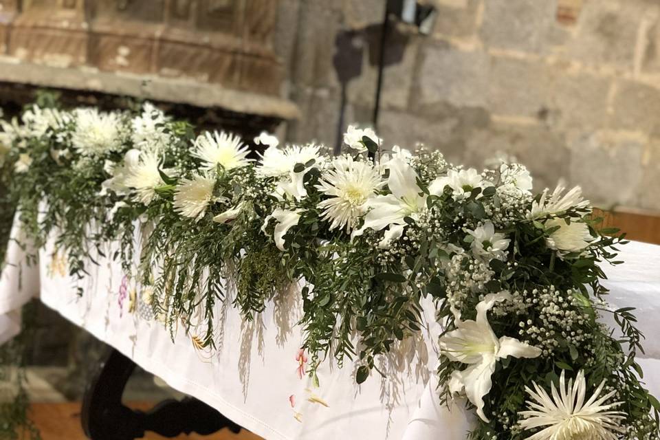 Guirnalda blanca silvestre