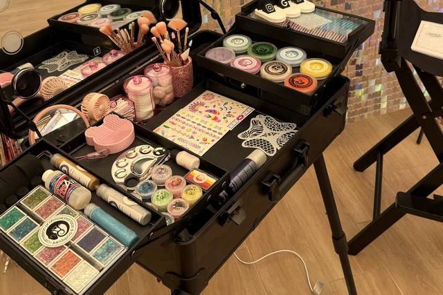 Glitter bar