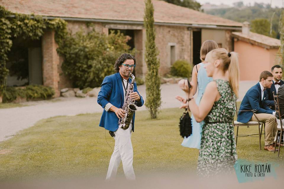 Llegada de la novia a la ceremonia