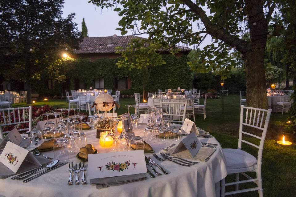 Banquete en el jardín