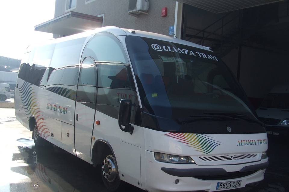 Microbus Gat Travel