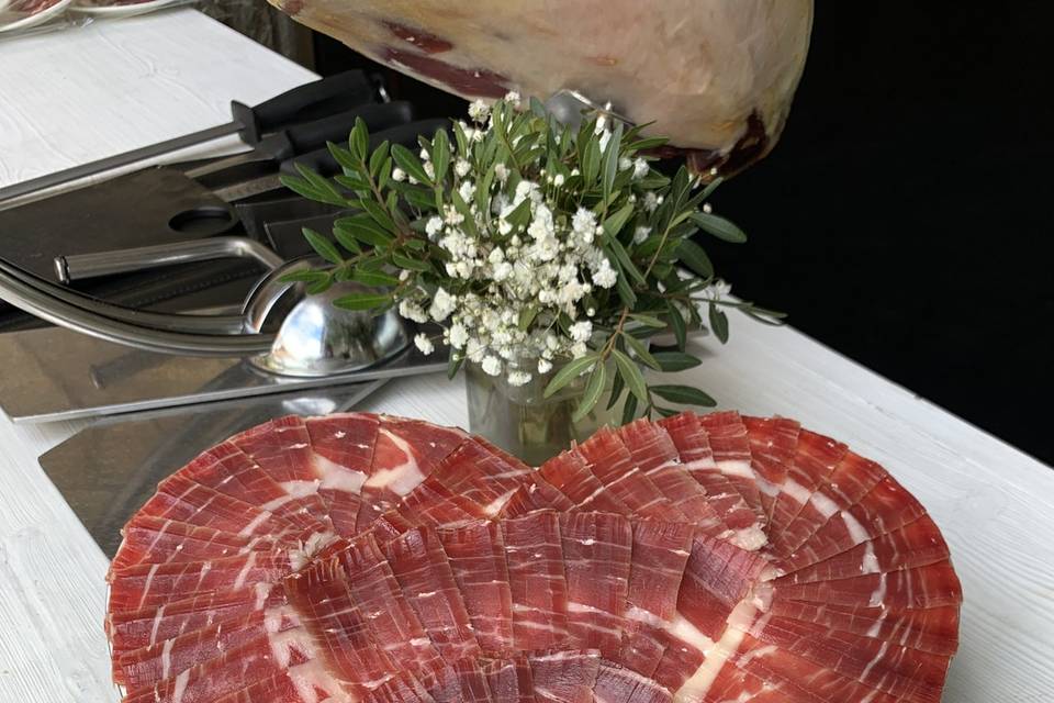 Corazón de jamón para boda