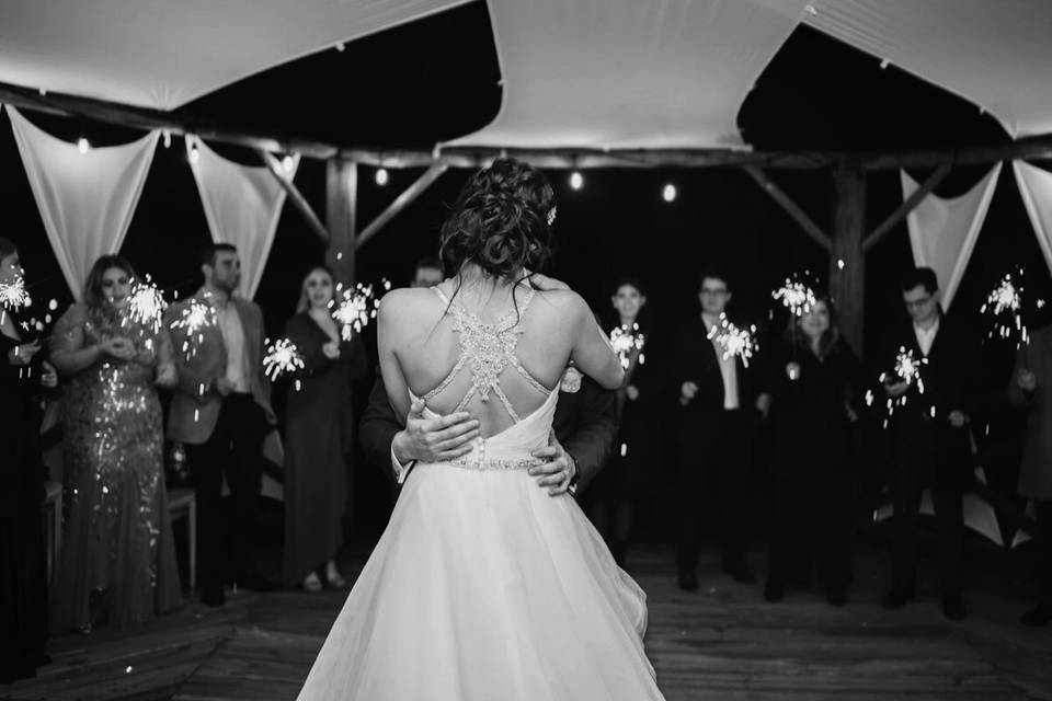 Romántico baile e inicio 💖