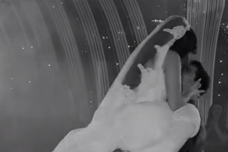 Conexión única bailando