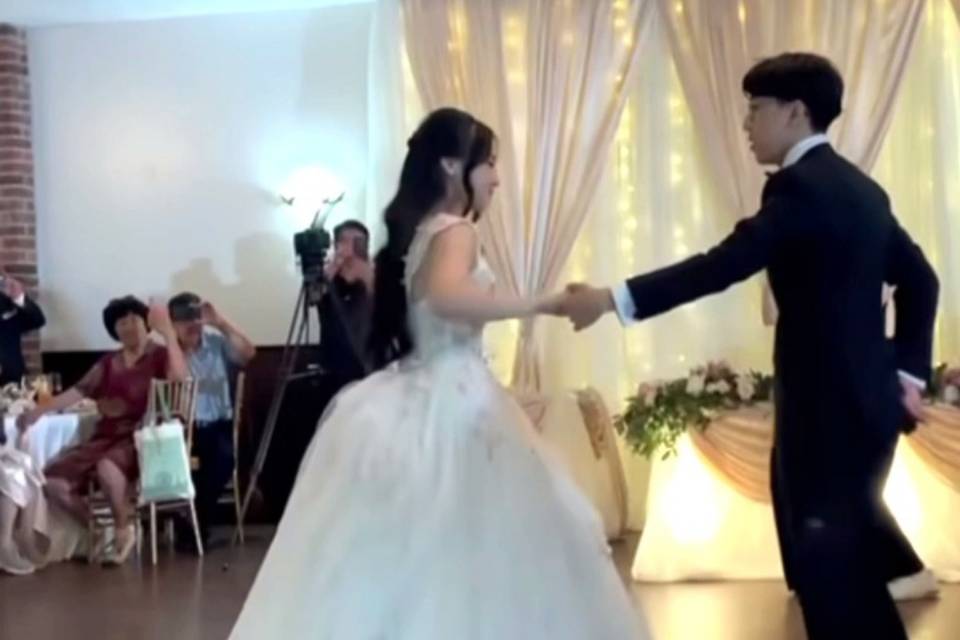 Momento perfecto bailando 🥰
