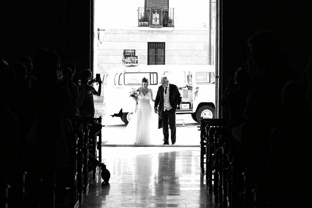 Llegada iglesia novia