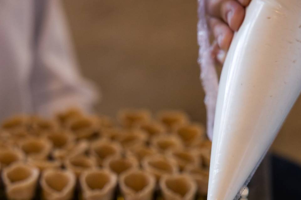 CUCURUCHOS DE CREMA DE QUESO