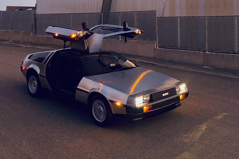 DeLorean noche