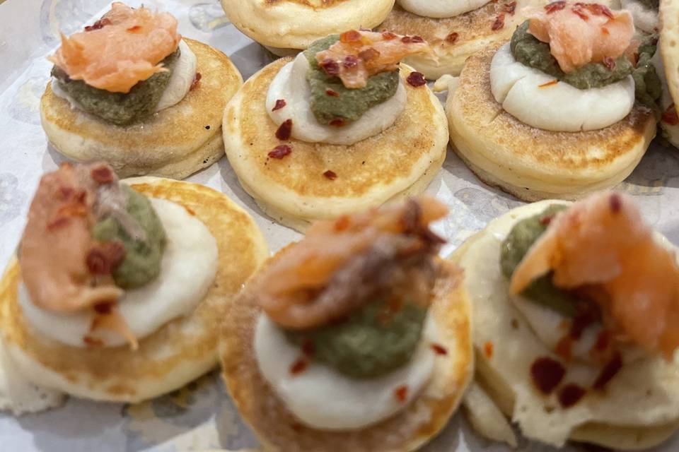 Blini salmon