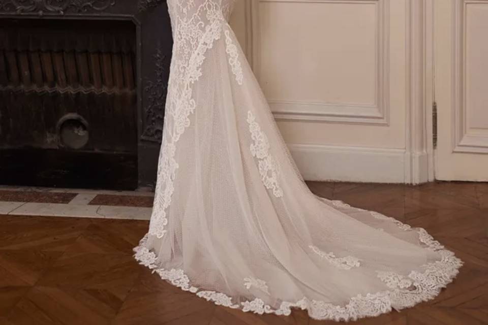 Vestido de encaje desmontable
