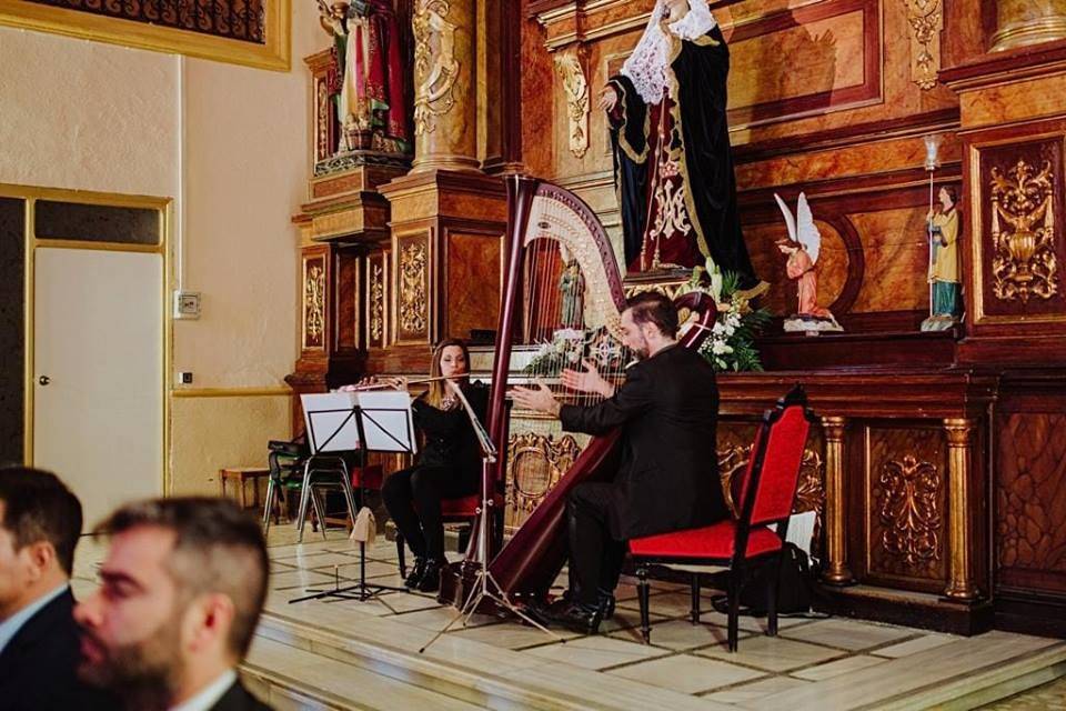 Flauta y arpa, ceremonia