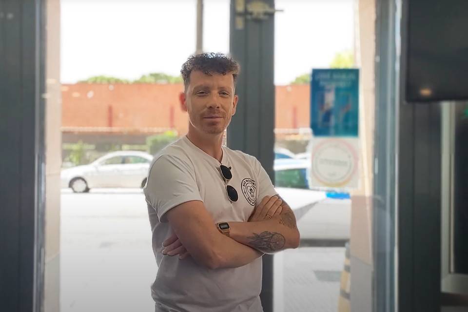 Presentador de Fake Dates