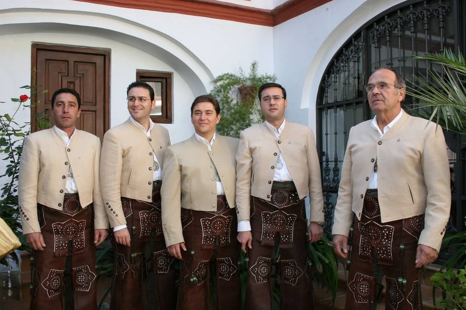 Grupo Rociero Entreolivares
