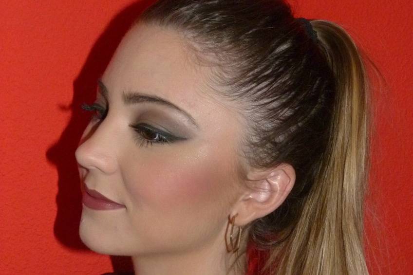 Maquillaje en tonos marrones