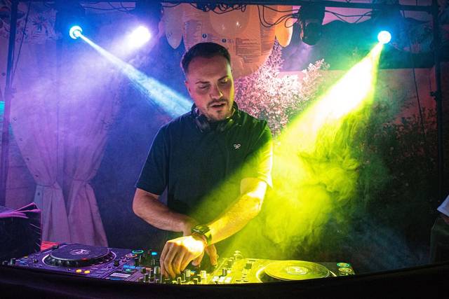 DJ Juan Baena