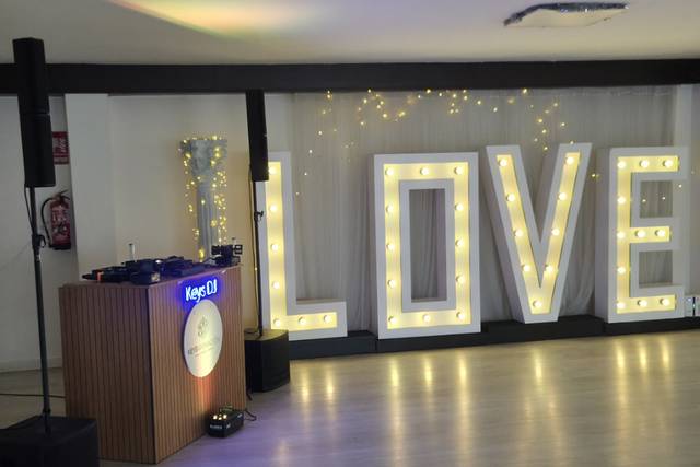 Boda en R. MANOLO