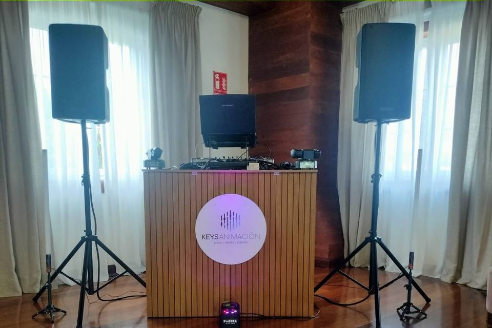 Cabina madera a rayas