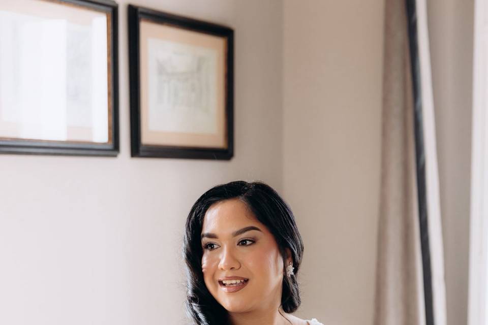 Perla Dago Makeup