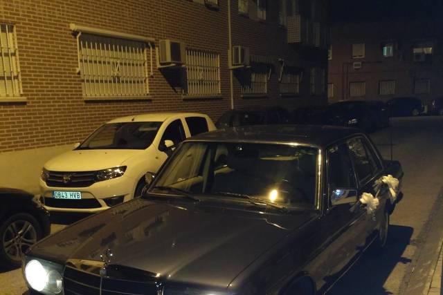 Vehículo de noche