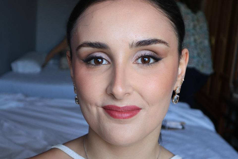 Invitada elegante jaén